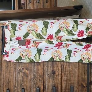 NWT Tommy Bahama Size 8 women's tropical lilies pants, linen